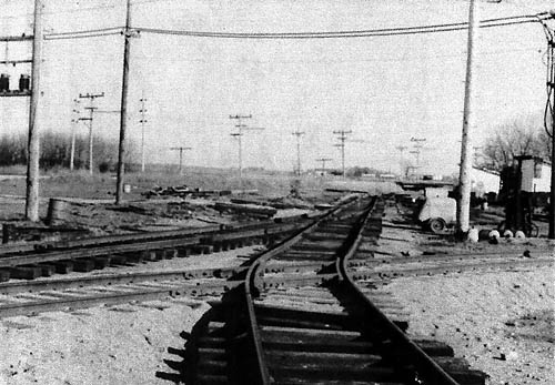 View of the tail track, and the diamond